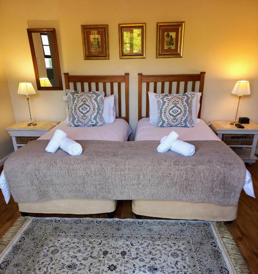 Woodleigh Guest Lodge อีสต์ลอนดอน ภายนอก รูปภาพ