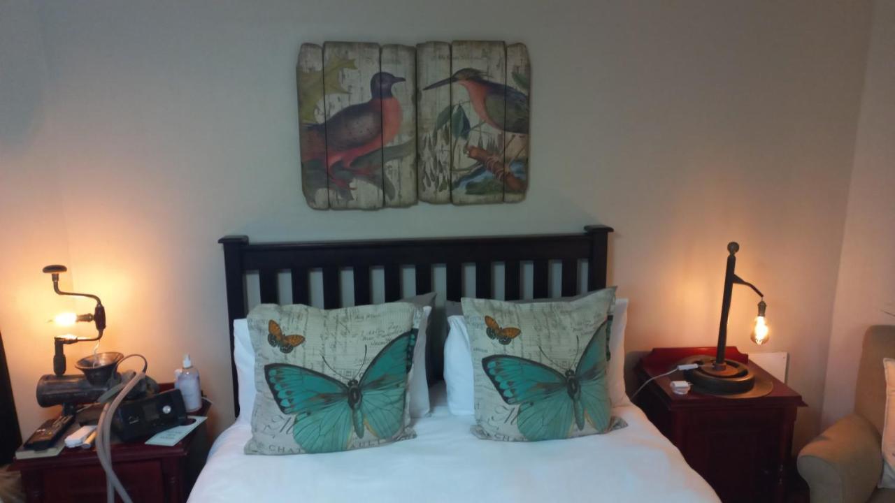 Woodleigh Guest Lodge อีสต์ลอนดอน ภายนอก รูปภาพ