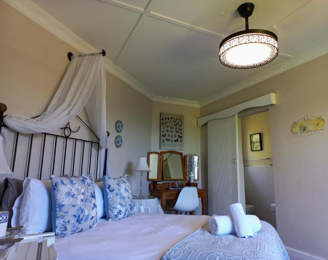 Woodleigh Guest Lodge อีสต์ลอนดอน ภายนอก รูปภาพ