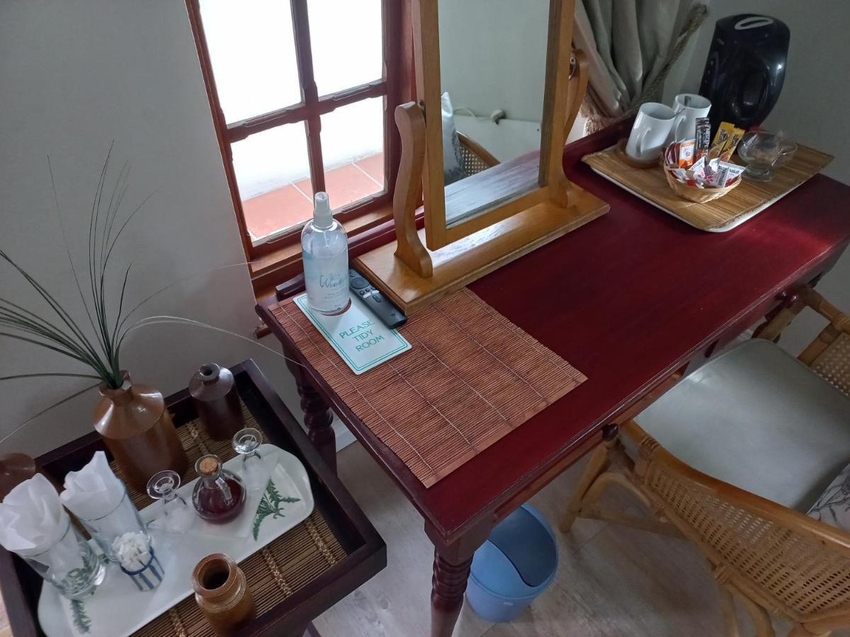 Woodleigh Guest Lodge อีสต์ลอนดอน ภายนอก รูปภาพ